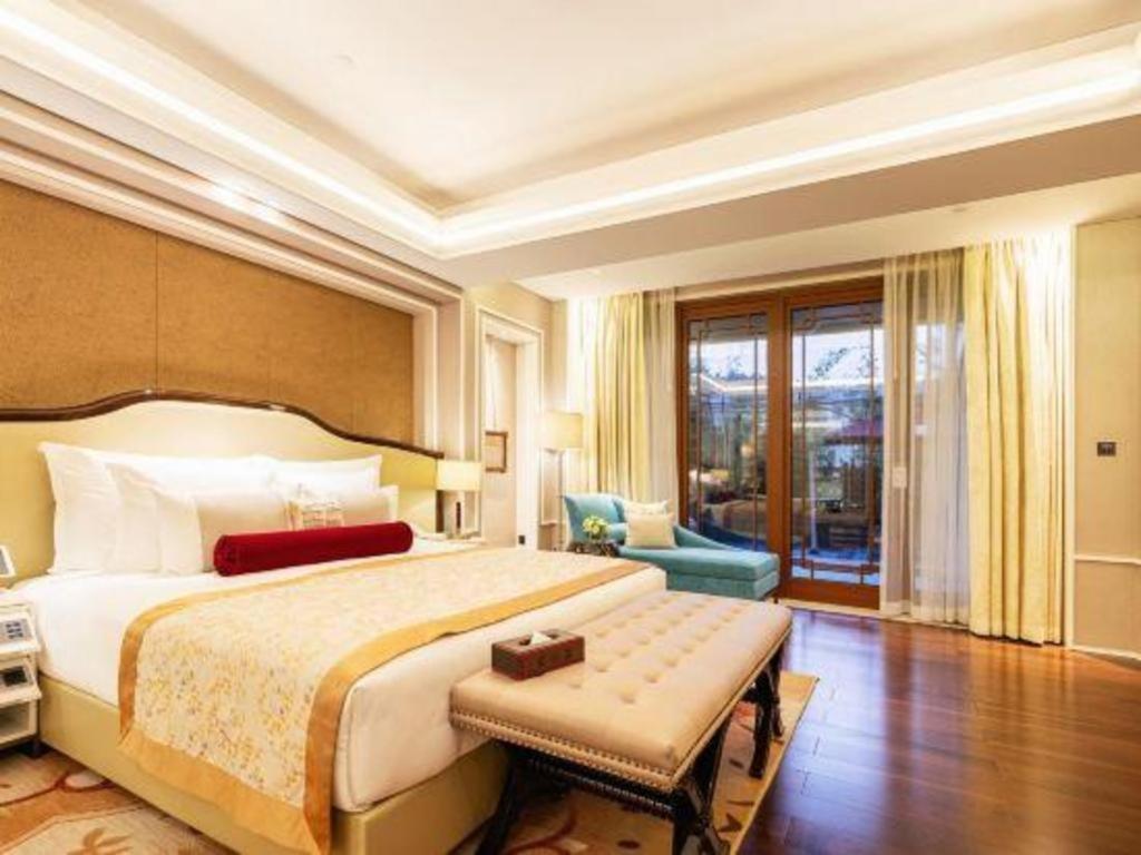 Grand Bay Hotel Beijing Xiaotangzhuang Экстерьер фото