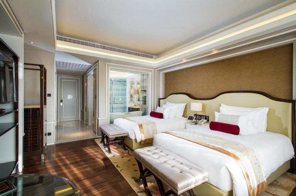 Grand Bay Hotel Beijing Xiaotangzhuang Экстерьер фото