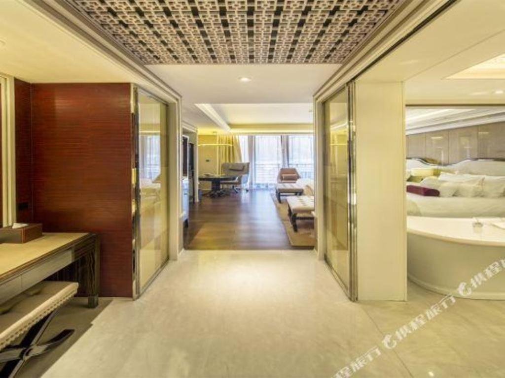Grand Bay Hotel Beijing Xiaotangzhuang Экстерьер фото