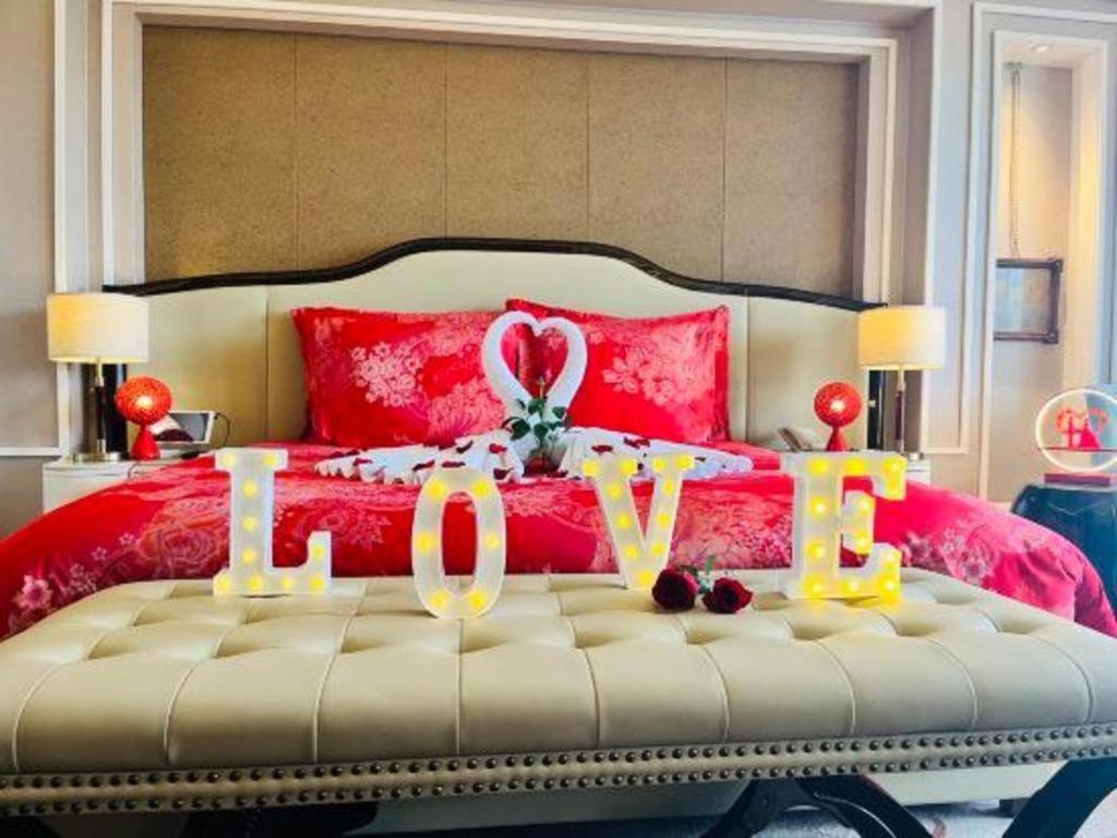 Grand Bay Hotel Beijing Xiaotangzhuang Экстерьер фото